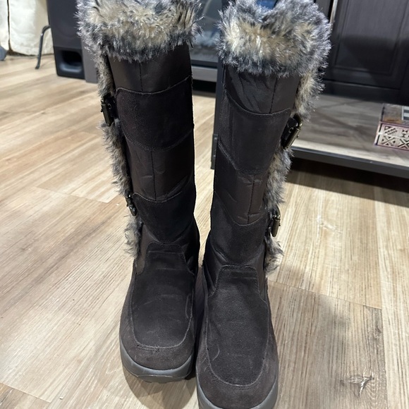 Cougar tamarack 2 tall boots like new - Picture 4 of 8